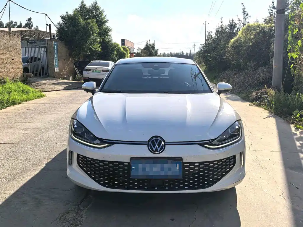 Volkswagen Lamando — миниатюра 2