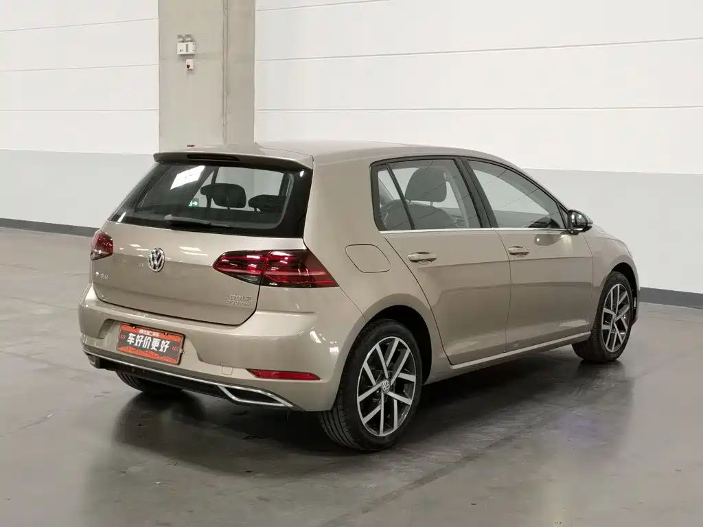 Volkswagen Golf — миниатюра 2