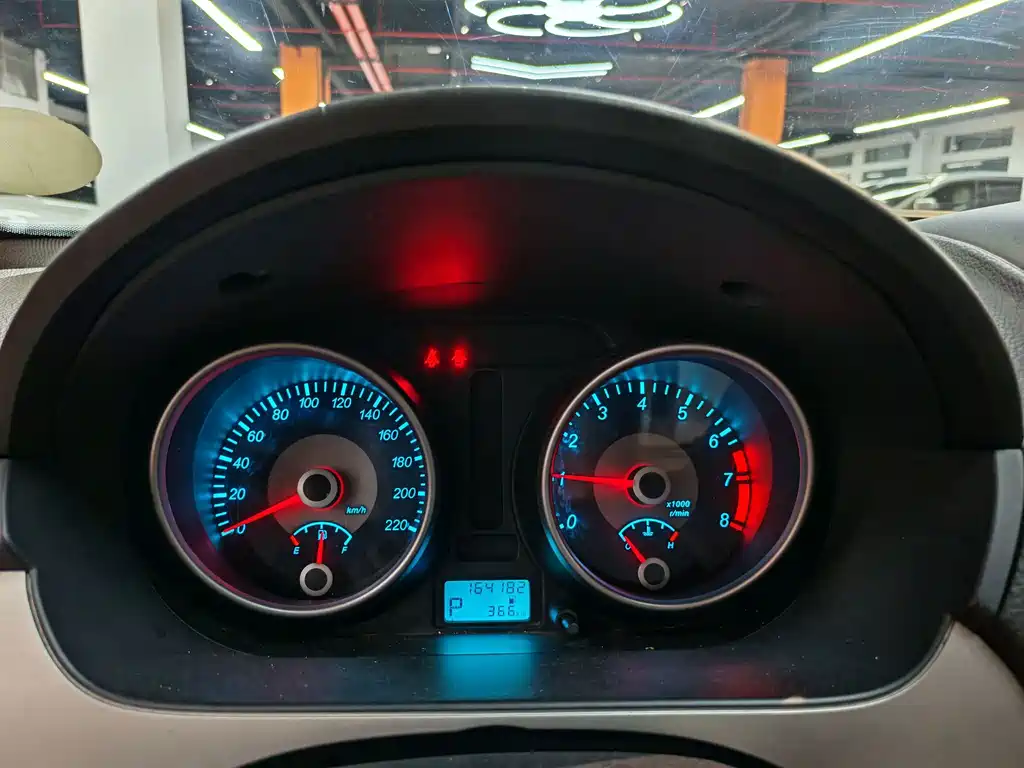 Buick Excelle — миниатюра 8