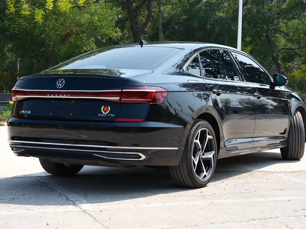 Volkswagen Passat — миниатюра 6