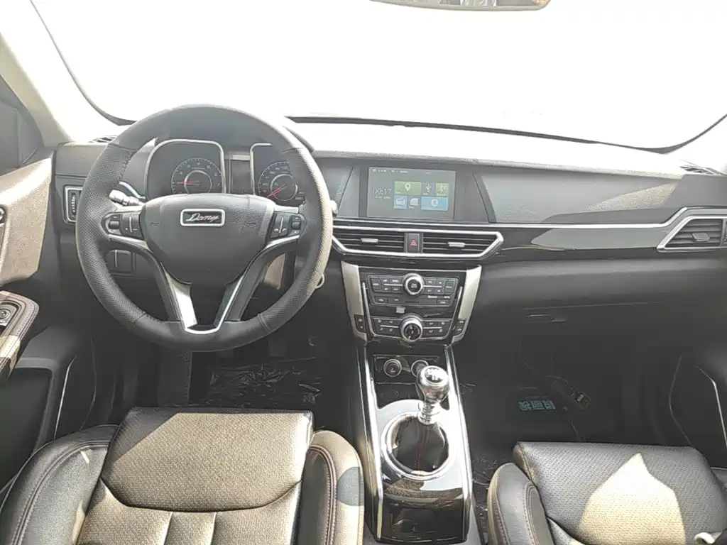 Zotye X5 — миниатюра 10