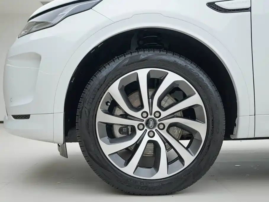 Land Rover Discovery Sport — миниатюра 14