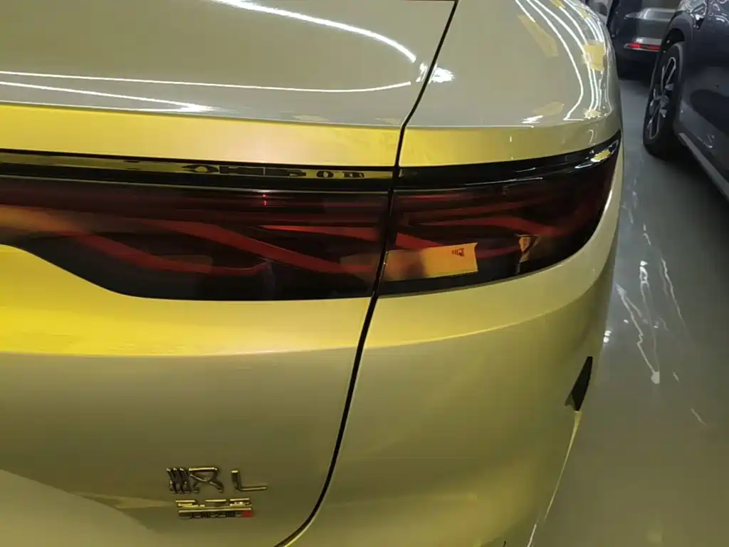 BYD Han L — миниатюра 8