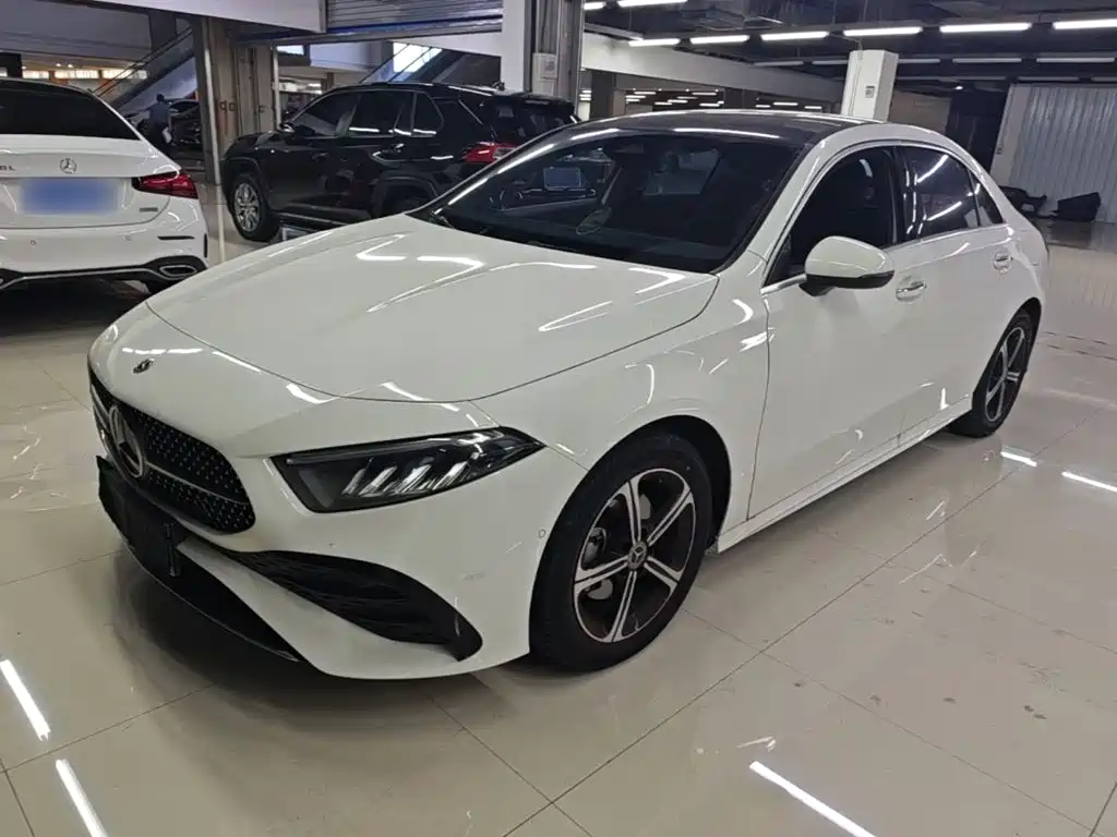 Mercedes-Benz A-Class — миниатюра 2