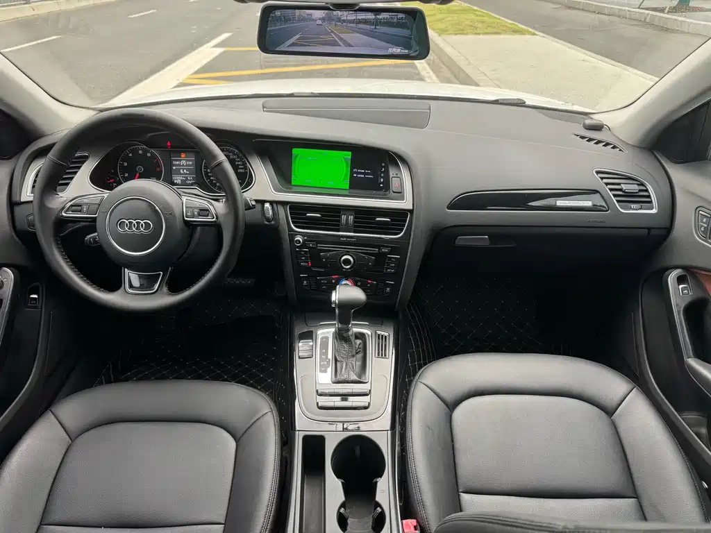 Audi A4L — миниатюра 7