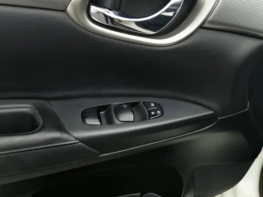 Nissan Sylphy — миниатюра 9