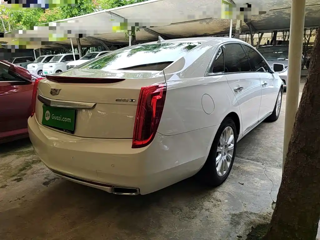 Cadillac XTS — миниатюра 7
