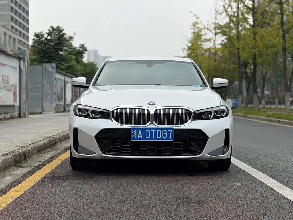 BMW 3 Series — миниатюра 2