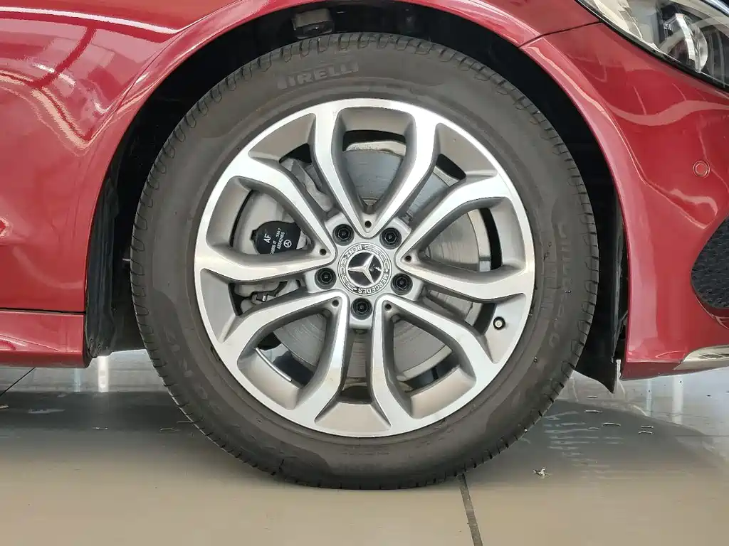 Mercedes-Benz C-Class — миниатюра 9