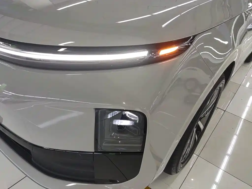 Li Auto Li L6 — миниатюра 24
