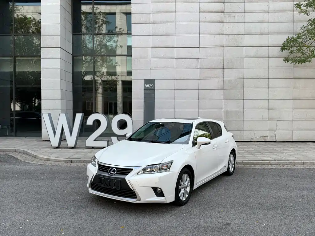 Lexus CT