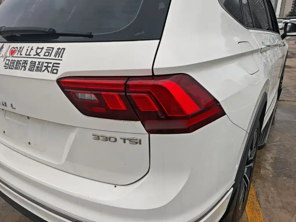 Volkswagen Tiguan L — миниатюра 8