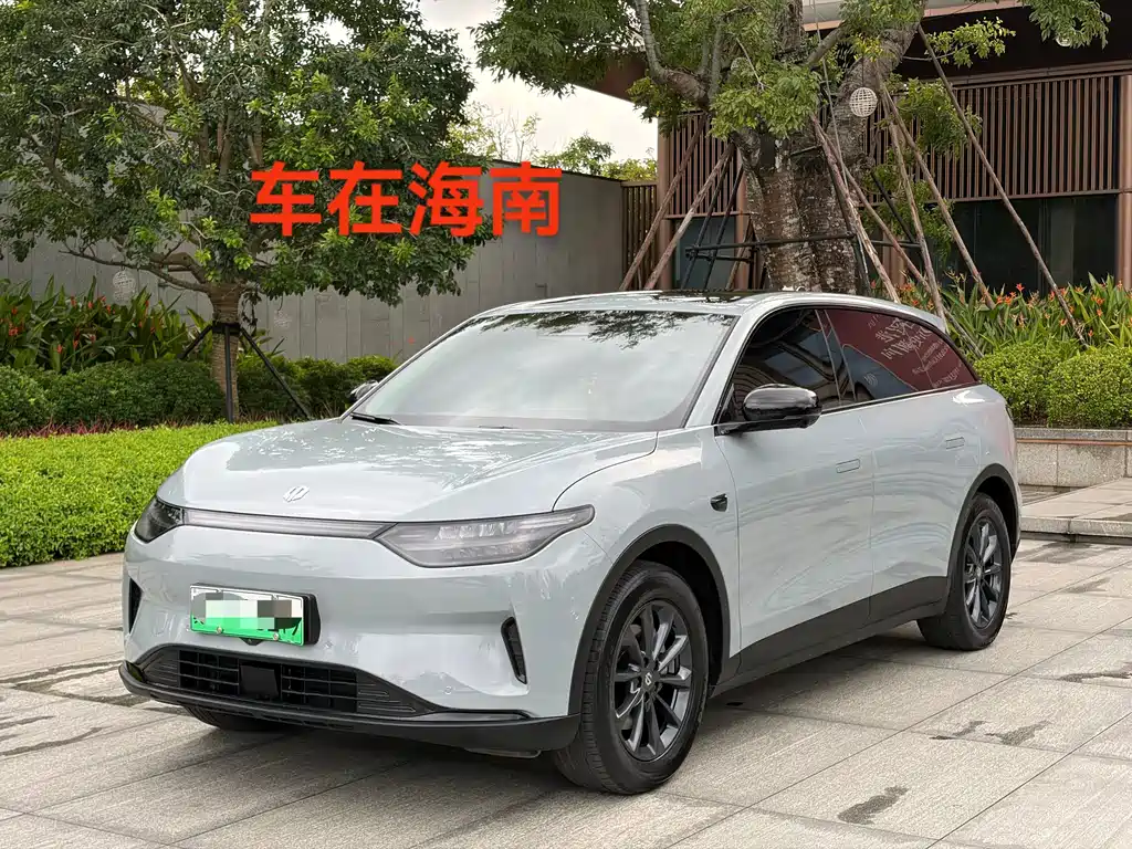 Leapmotor C11