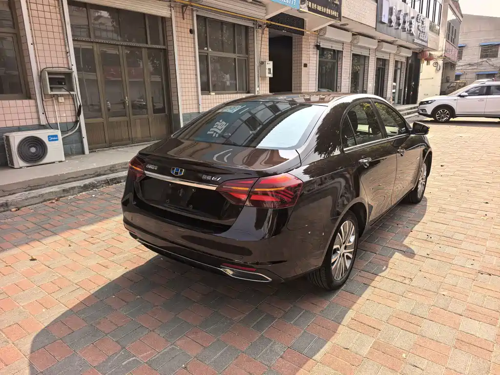 Geely New Energy — миниатюра 3