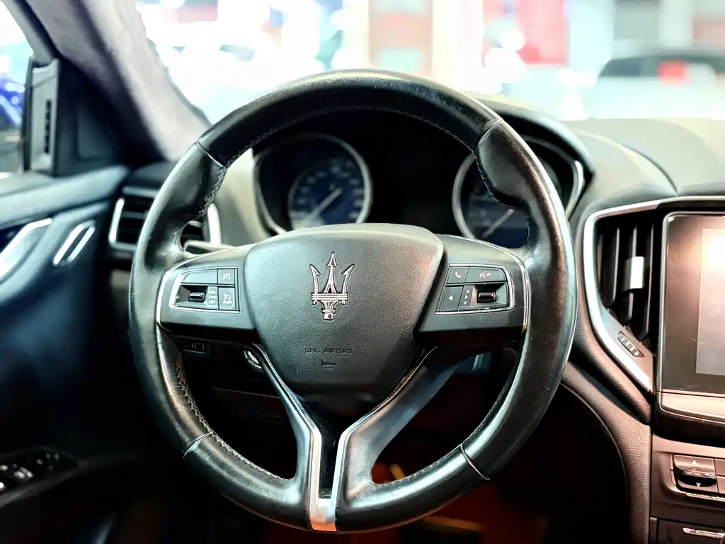Maserati Ghibli — миниатюра 11