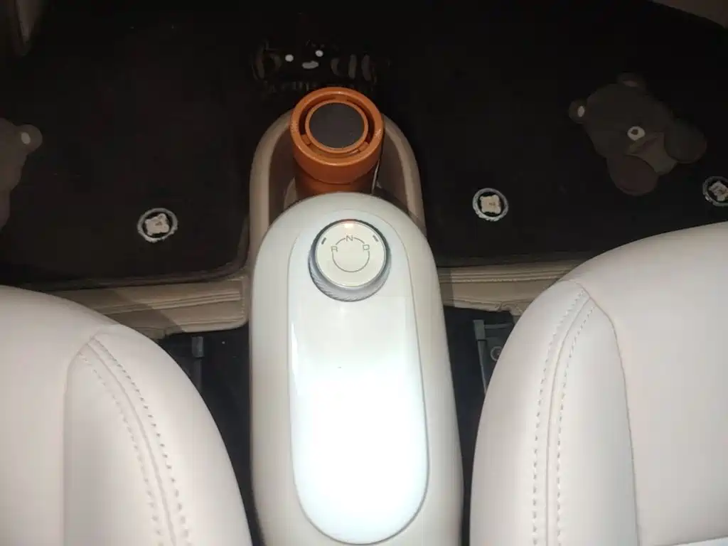 Wuling MINIEV — миниатюра 14