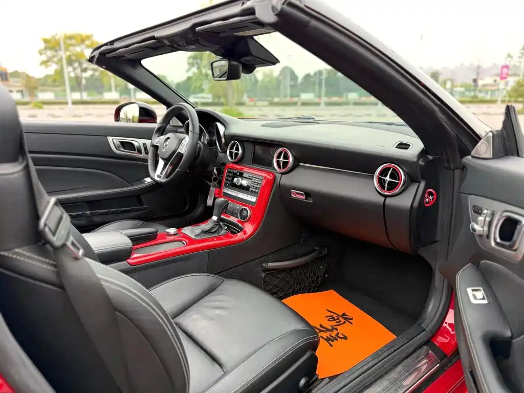 Mercedes-Benz SLK-Class — миниатюра 4