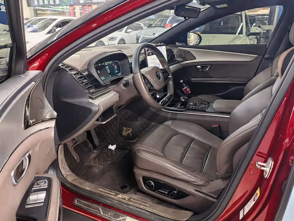 BYD Han — миниатюра 4