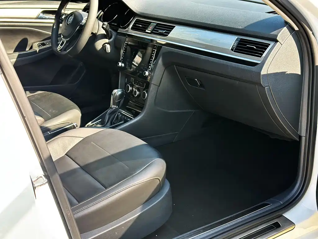 Volkswagen Bora — миниатюра 11