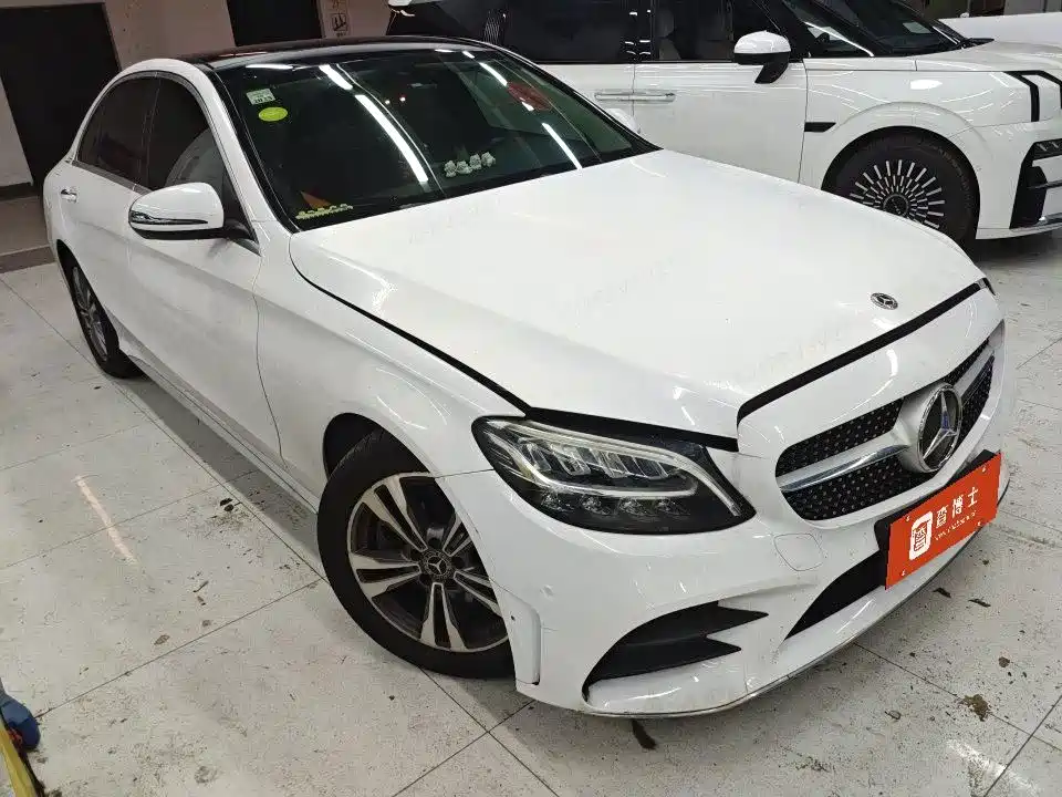 Mercedes-Benz C-Class — миниатюра 2
