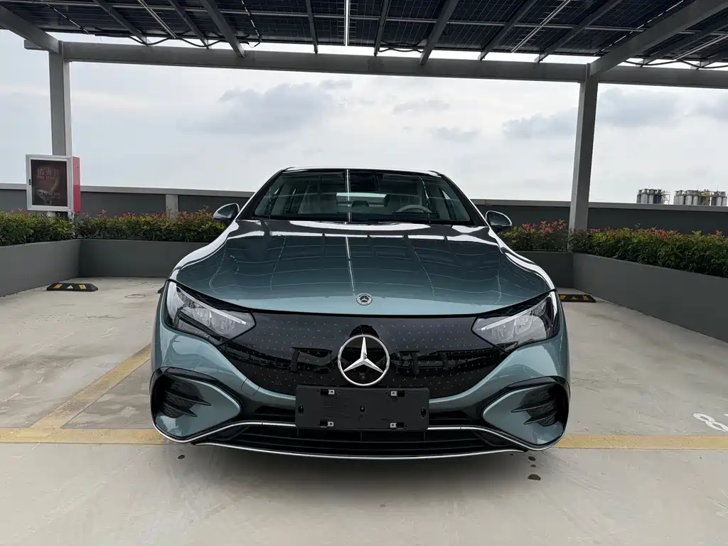 Mercedes-Benz EQE 2025 500 4MATIC Luxury