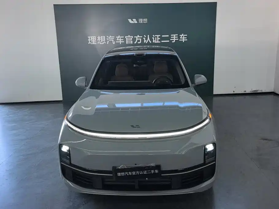 Li Auto Li L9 — миниатюра 2