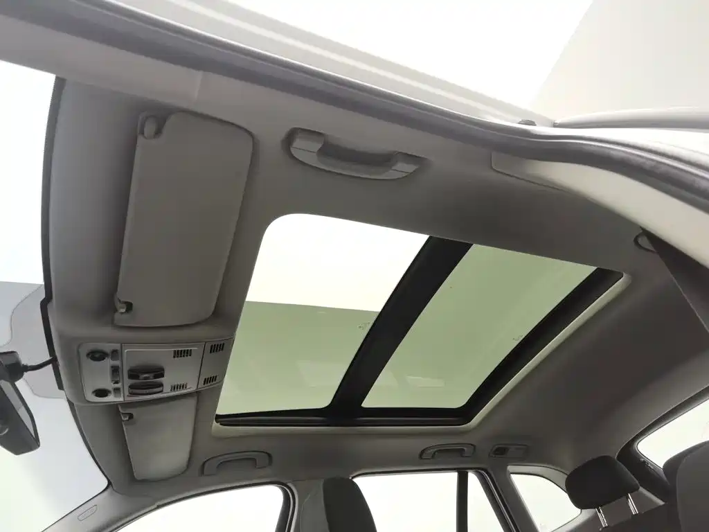 BMW X1 — миниатюра 14