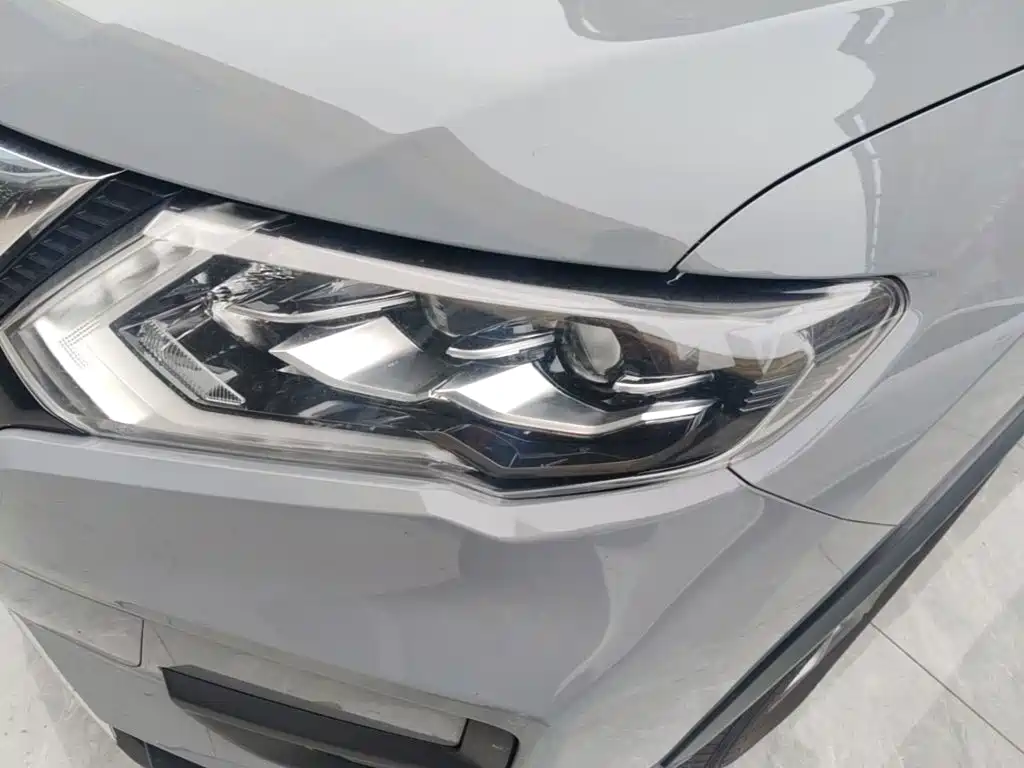 Nissan X-Trail — миниатюра 24
