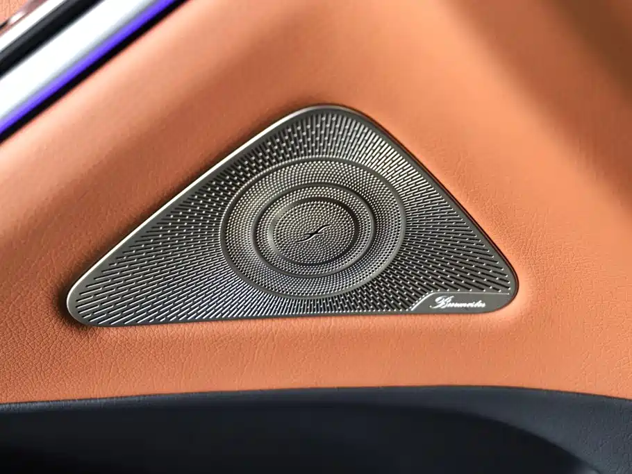 Mercedes-Benz S-Class — миниатюра 17