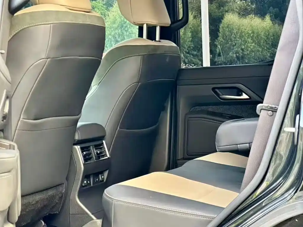 Lexus GX — миниатюра 4