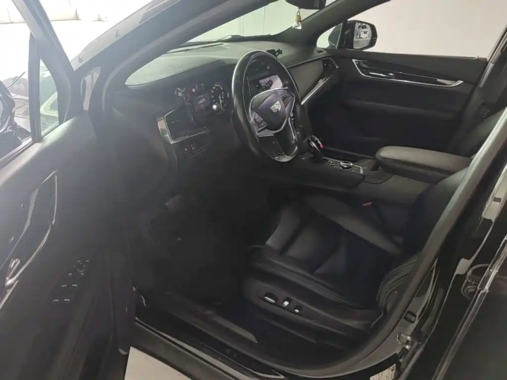 Cadillac XT5 — миниатюра 16