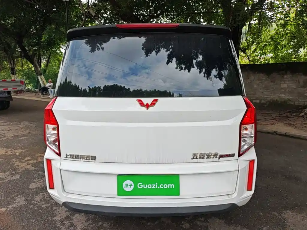 Wuling Hongguang PLUS — миниатюра 6