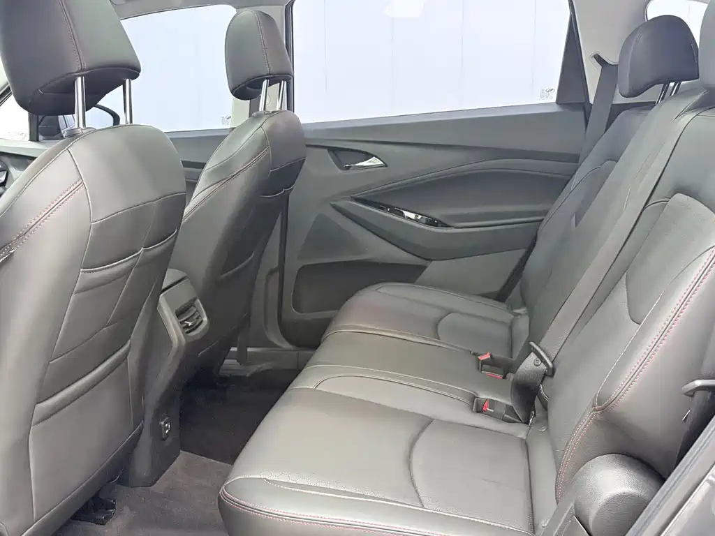 Chevrolet Volando — миниатюра 16