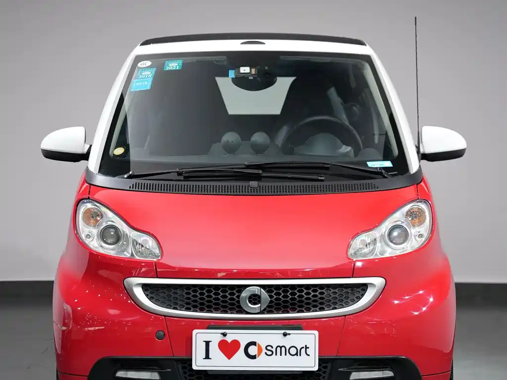 smart Smart Fortwo — миниатюра 2