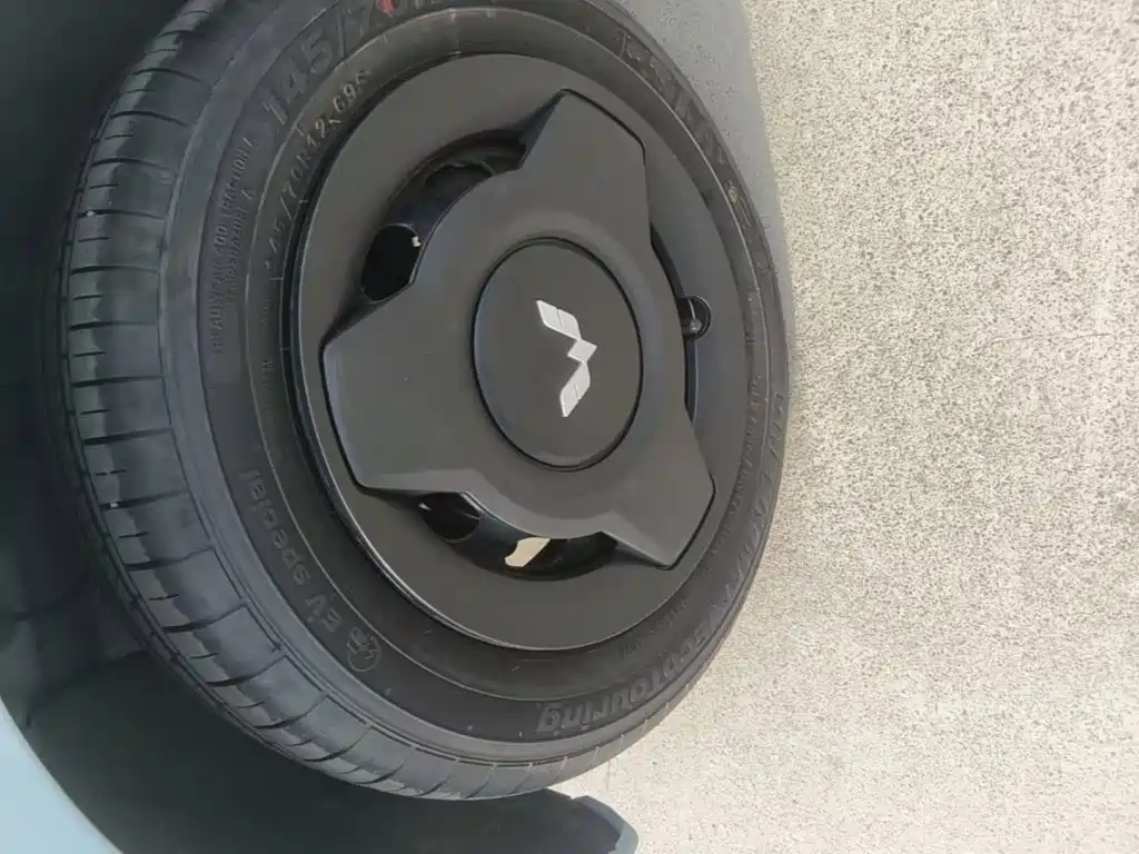 Wuling MINIEV — миниатюра 23
