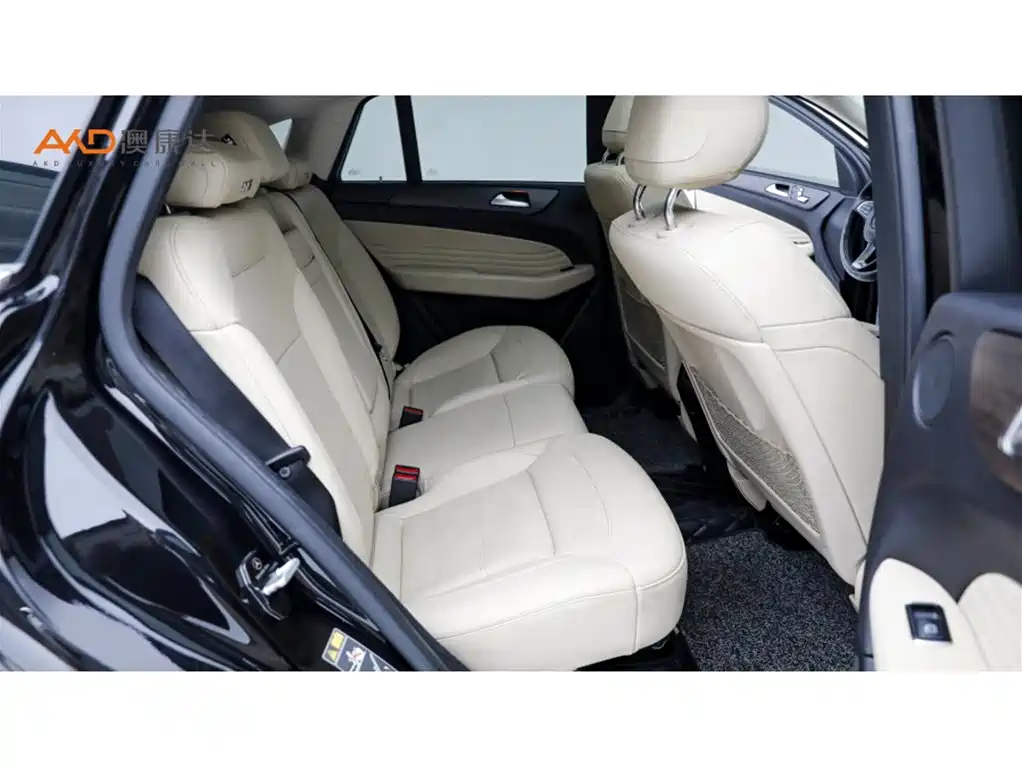 Mercedes-Benz GLE Coupe — миниатюра 8