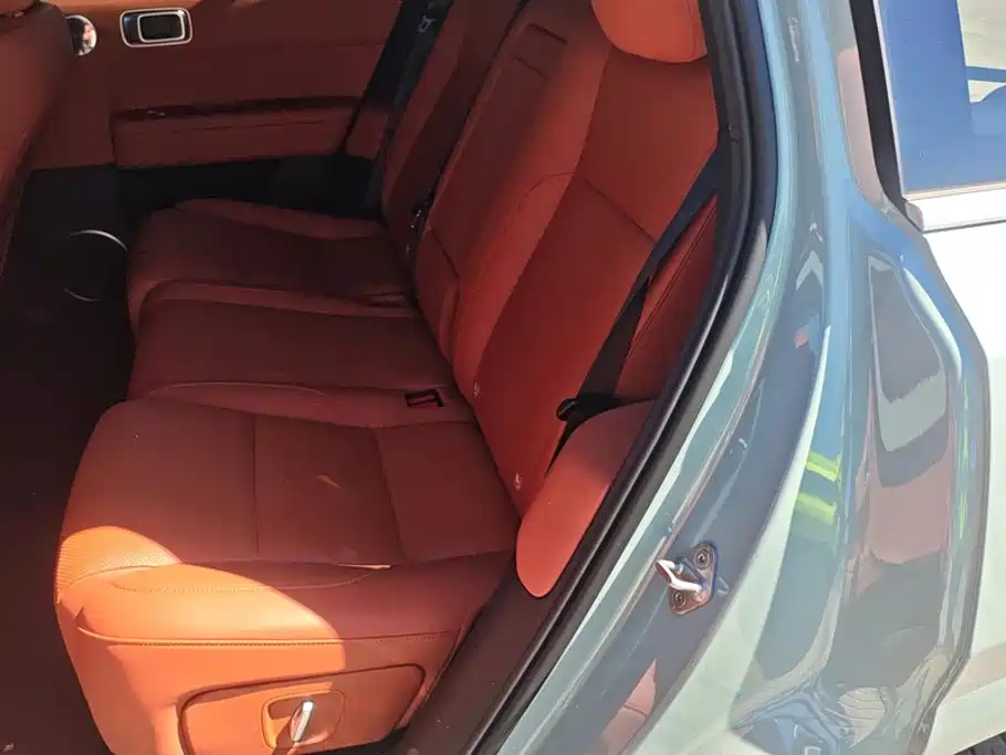 Li Auto Li L6 — миниатюра 11