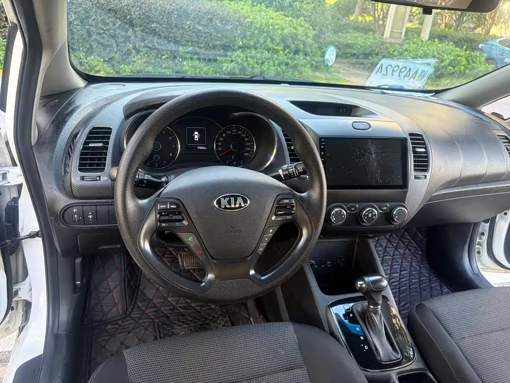 Kia K3 — миниатюра 15