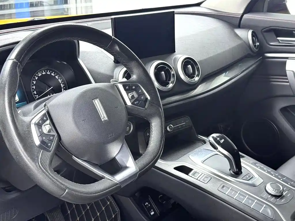 Wey Wey VV5 — миниатюра 4
