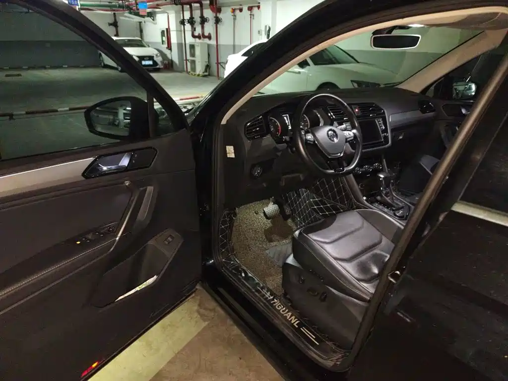 Volkswagen Tiguan L — миниатюра 14