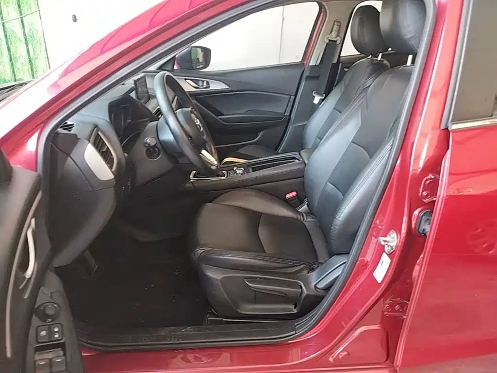 Mazda 3 Axela — миниатюра 15