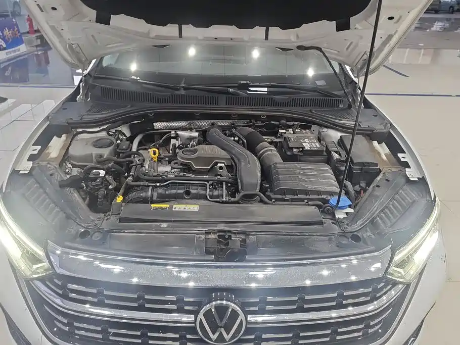 Volkswagen Sagitar — миниатюра 10