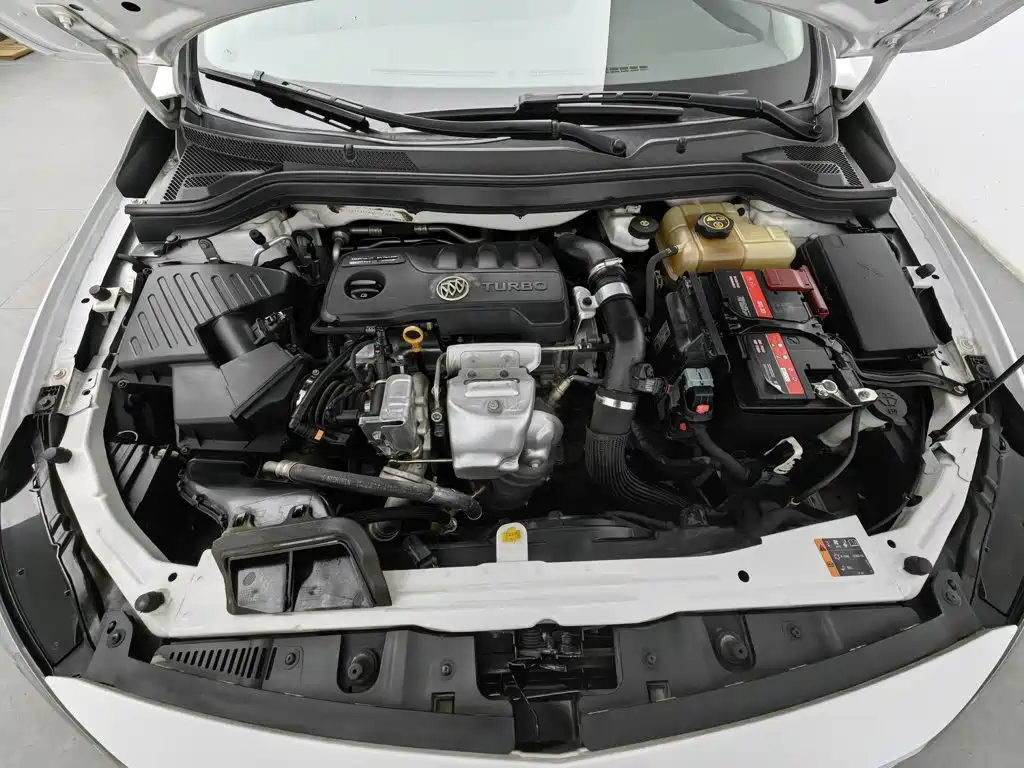 Buick Excelle — миниатюра 6