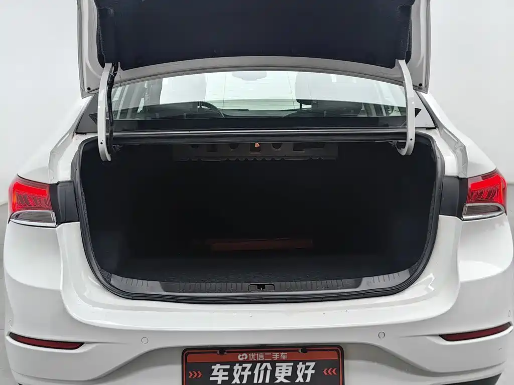Buick Excelle — миниатюра 16