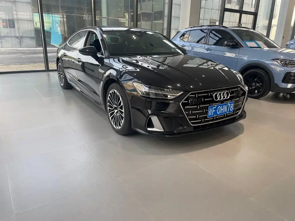 AUDI A7L