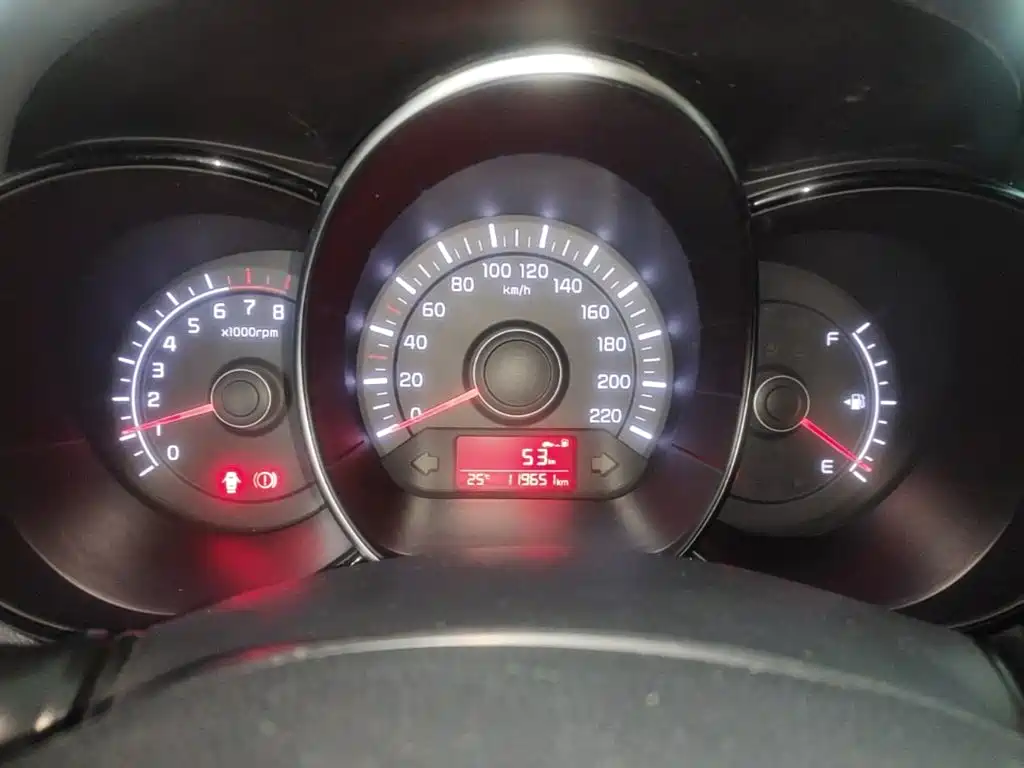 Kia K2 — миниатюра 12