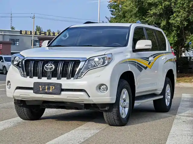 toyota prado