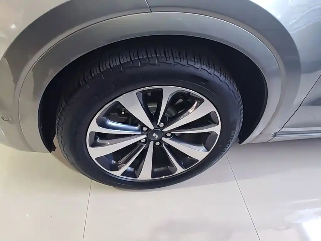 Li Auto Li ONE — миниатюра 23