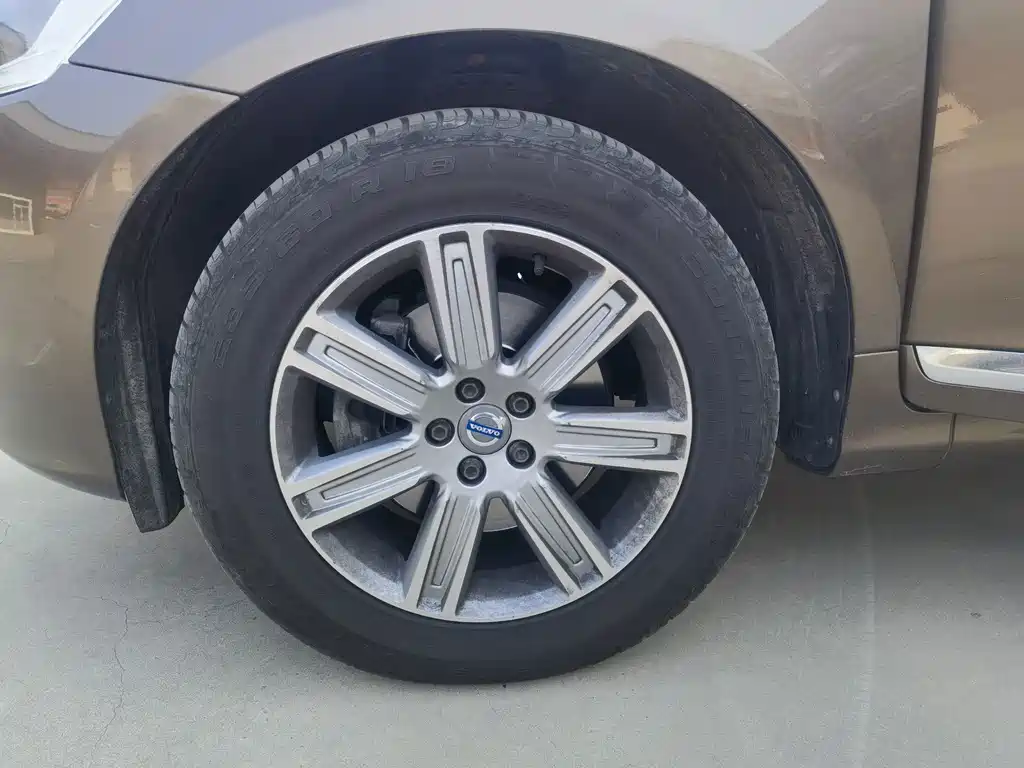 Volvo XC60 — миниатюра 16