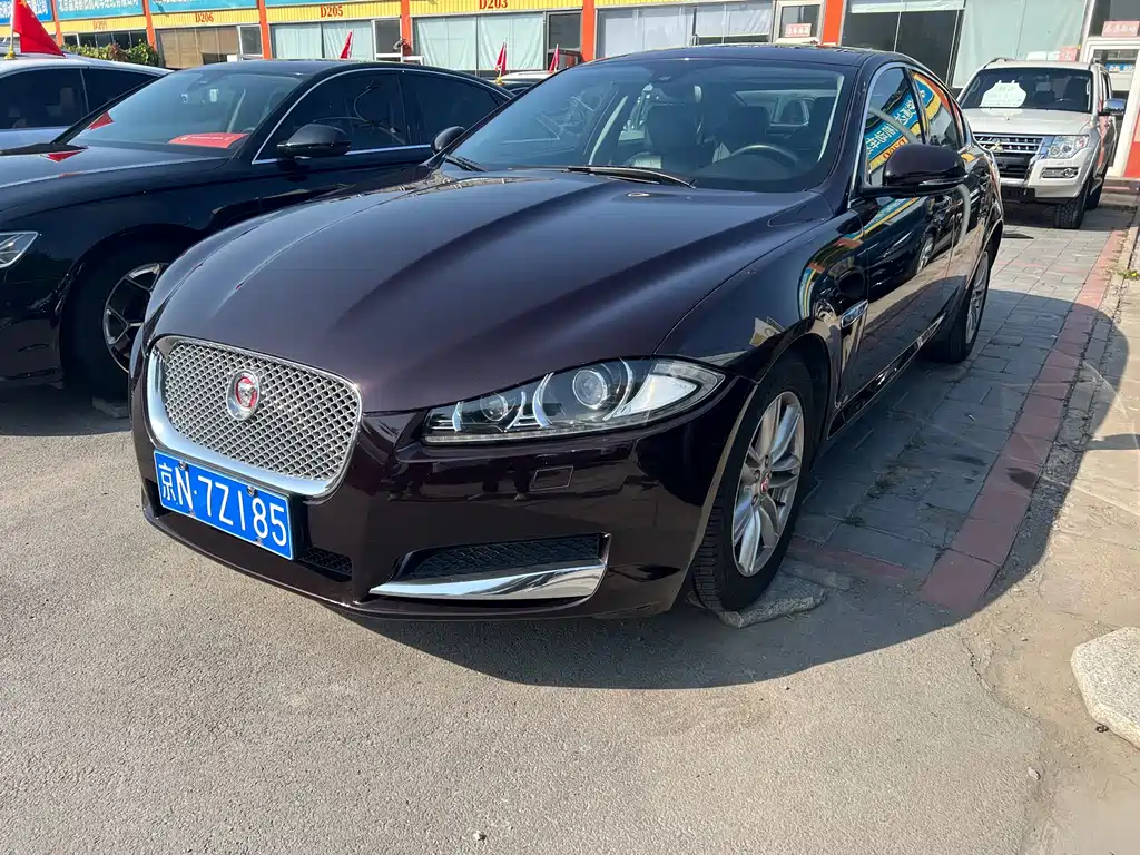 Jaguar XF — миниатюра 3